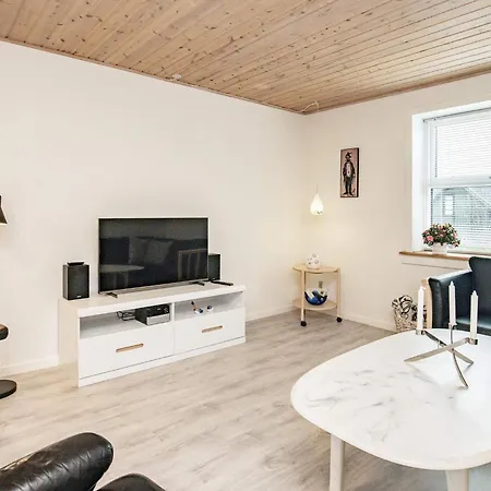 Nyaraló 6 Person In Gedser-by Traum *