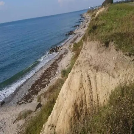 6 Person In Gedser-by Traum